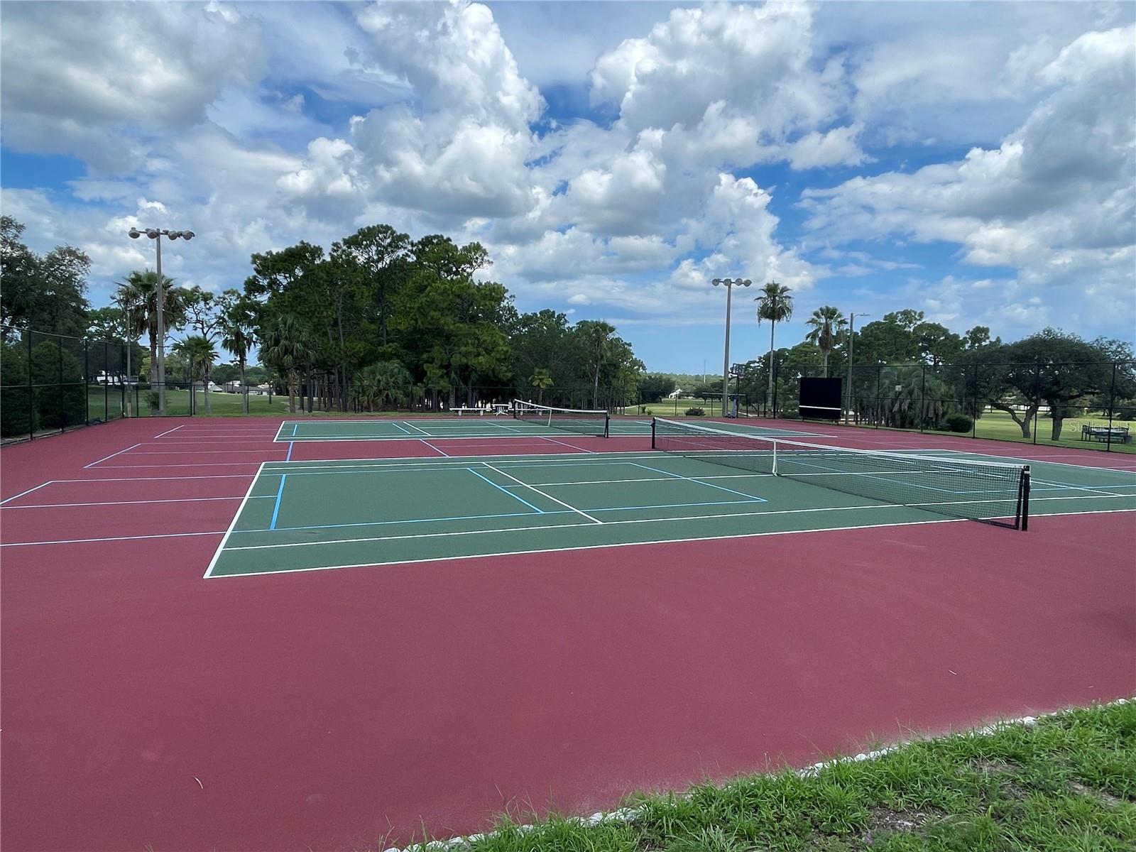 BR Tennis Courts