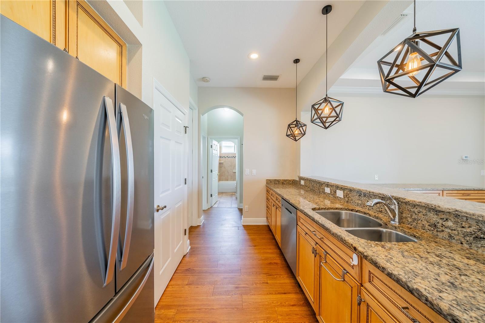 LARGE PANTRY AND STAINLESS STEEL APPLIANCES