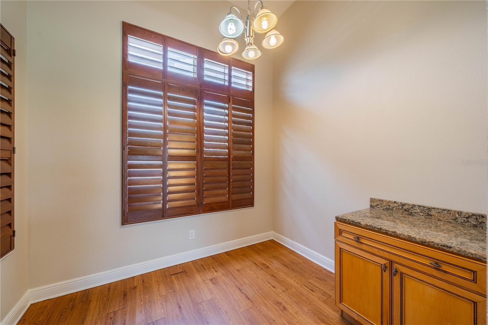 BREAKFAST NOOK OR OFFICE WITH PLANTATION SHUTTERS