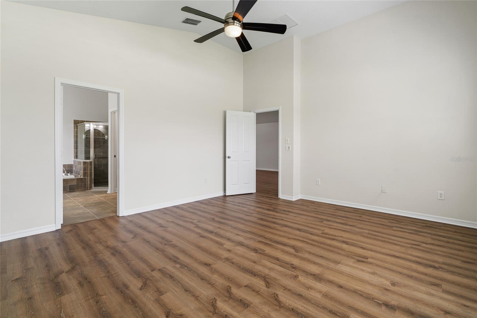 PRIMARY BEDROOM WITH BATH