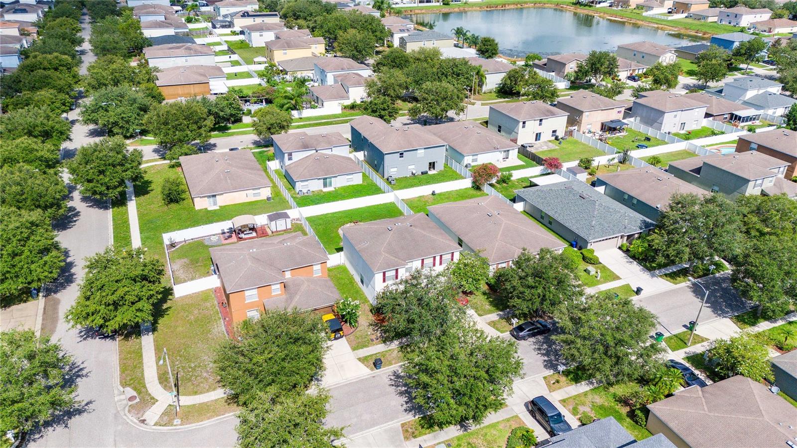 Aerial view of Neighborhood