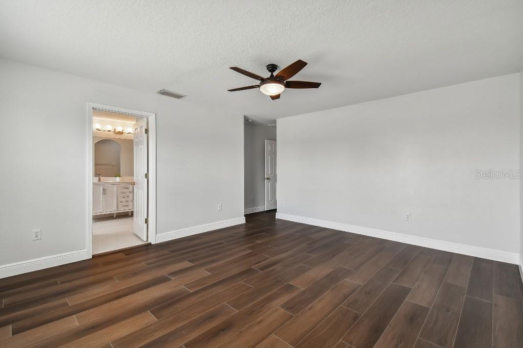 T3544179