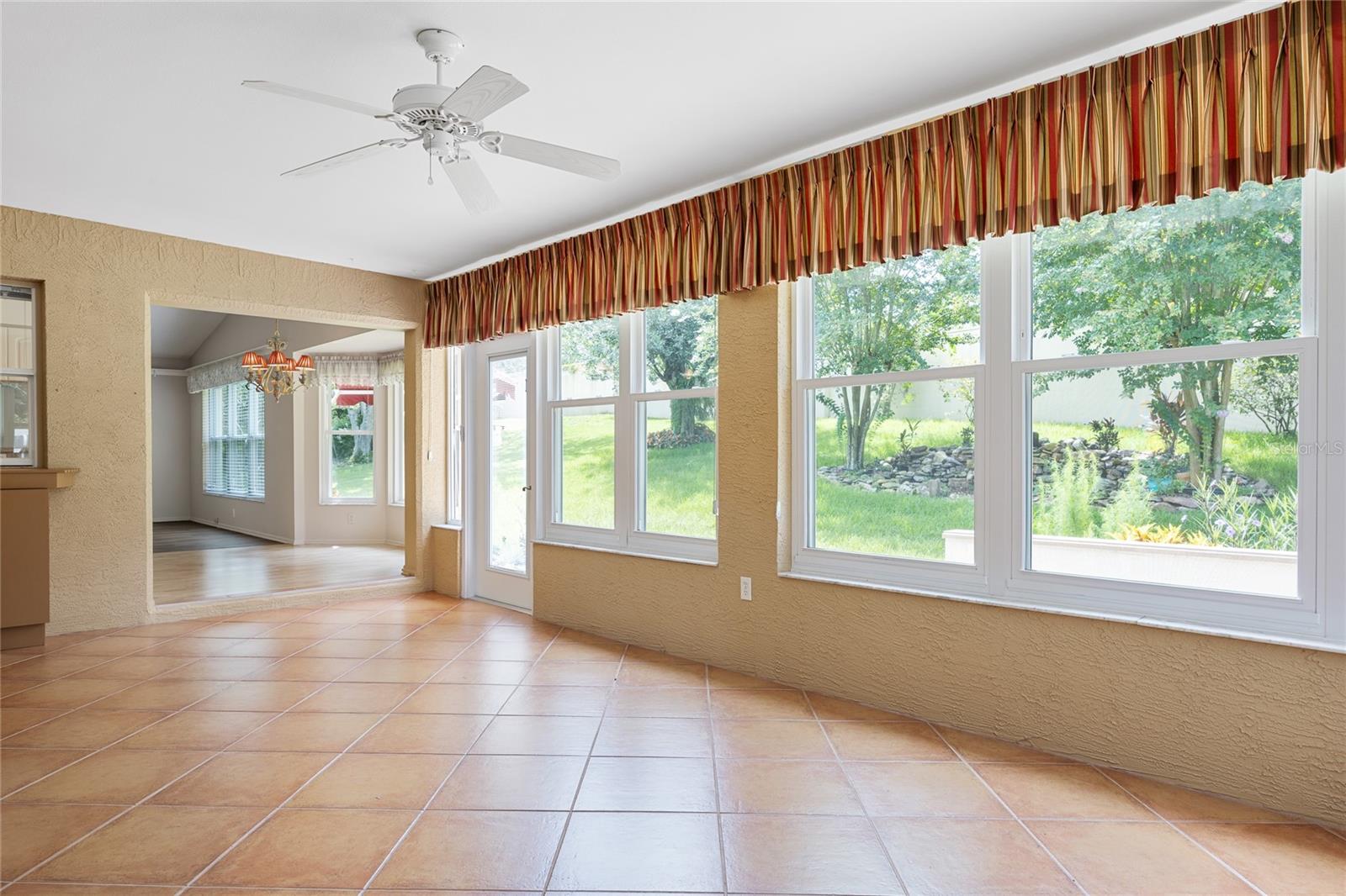 Additional Living Space / Sunroom