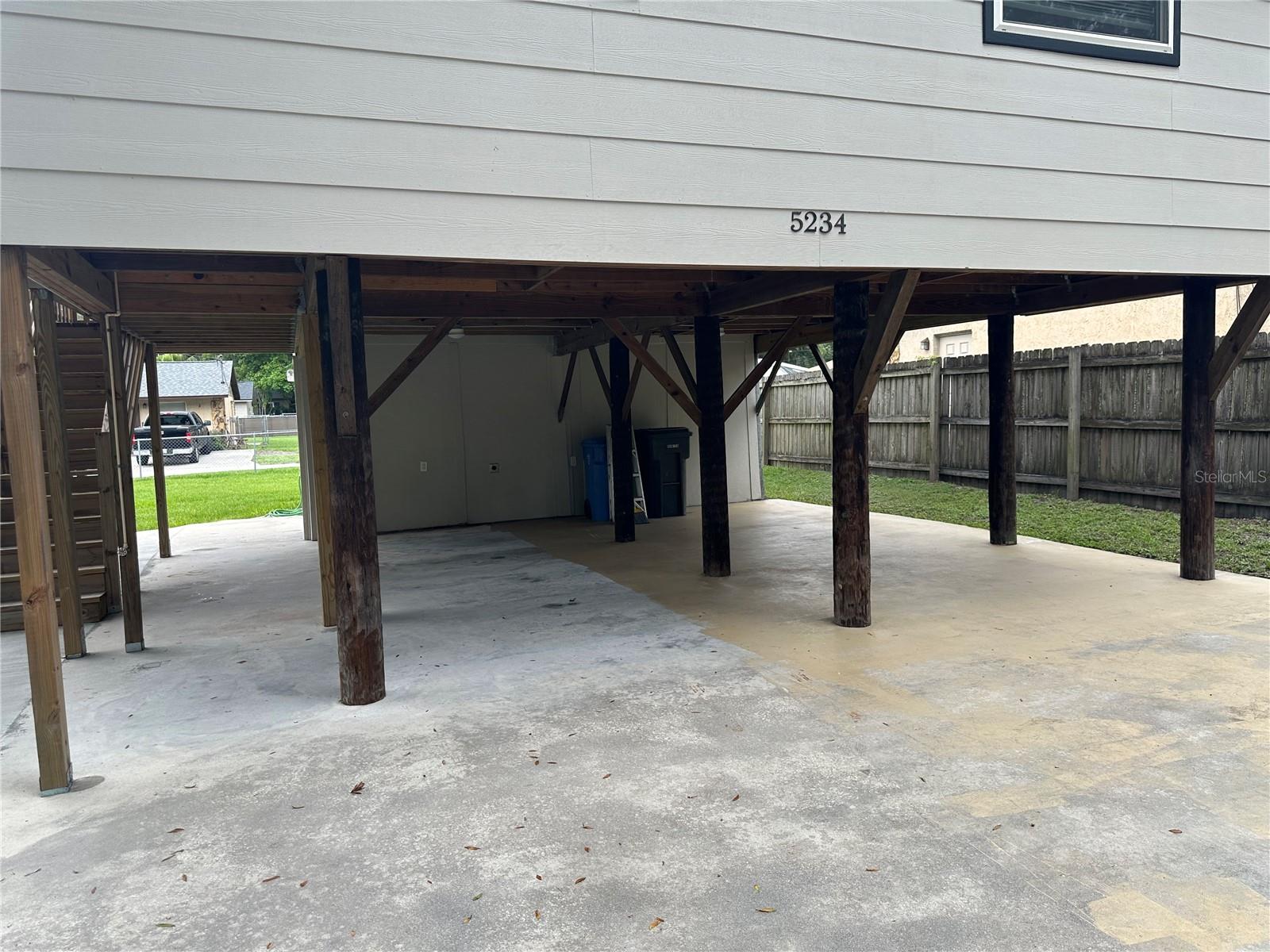 Carport