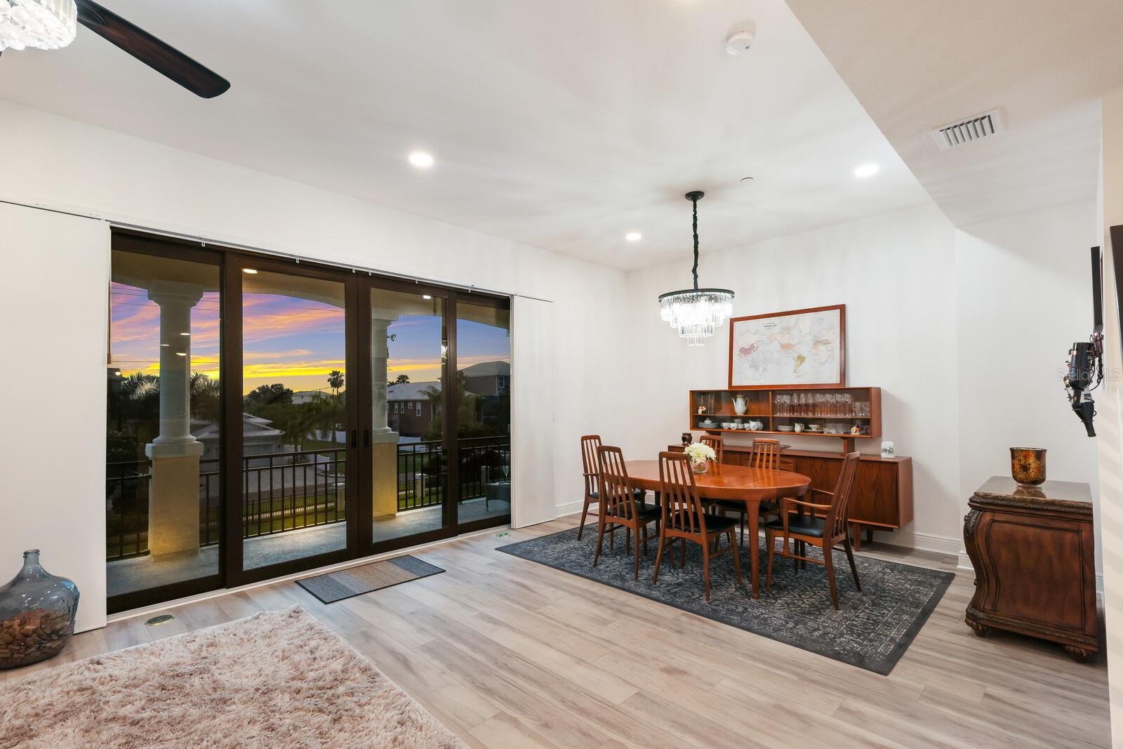 Dining room overlooking private balcony (2nd floor)