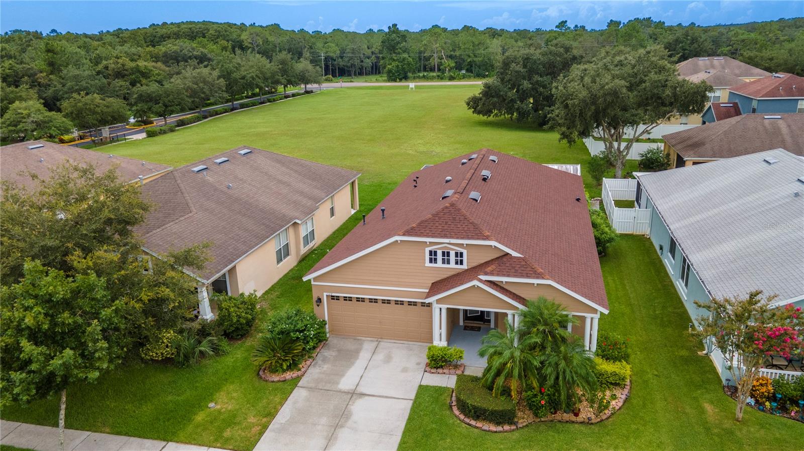 Stunning home in Belle Chase