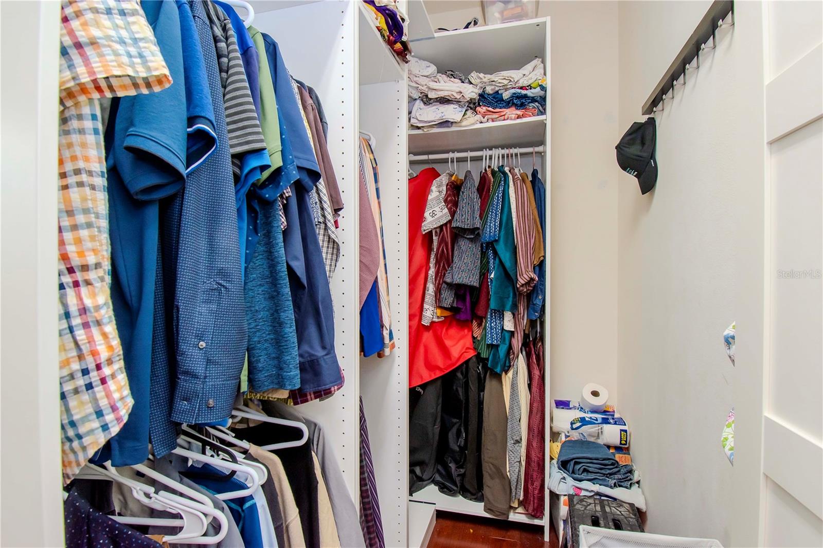 Walk-in closet with build-ins