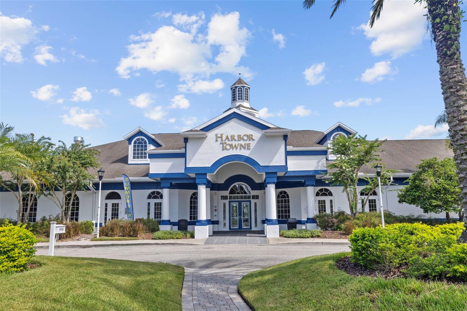 Clubhouse - Restaurant, Fitness Center, Pro Shop