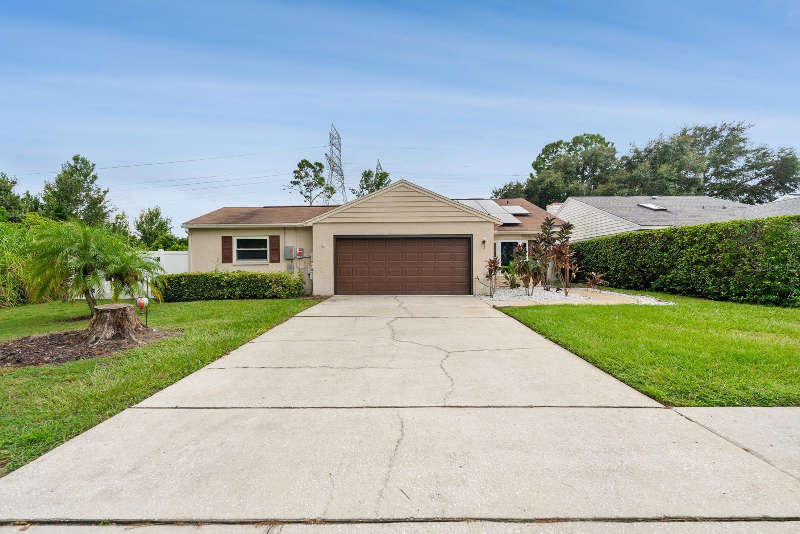 2 car garage with space for storage at 3436 Shorncliffe Lane