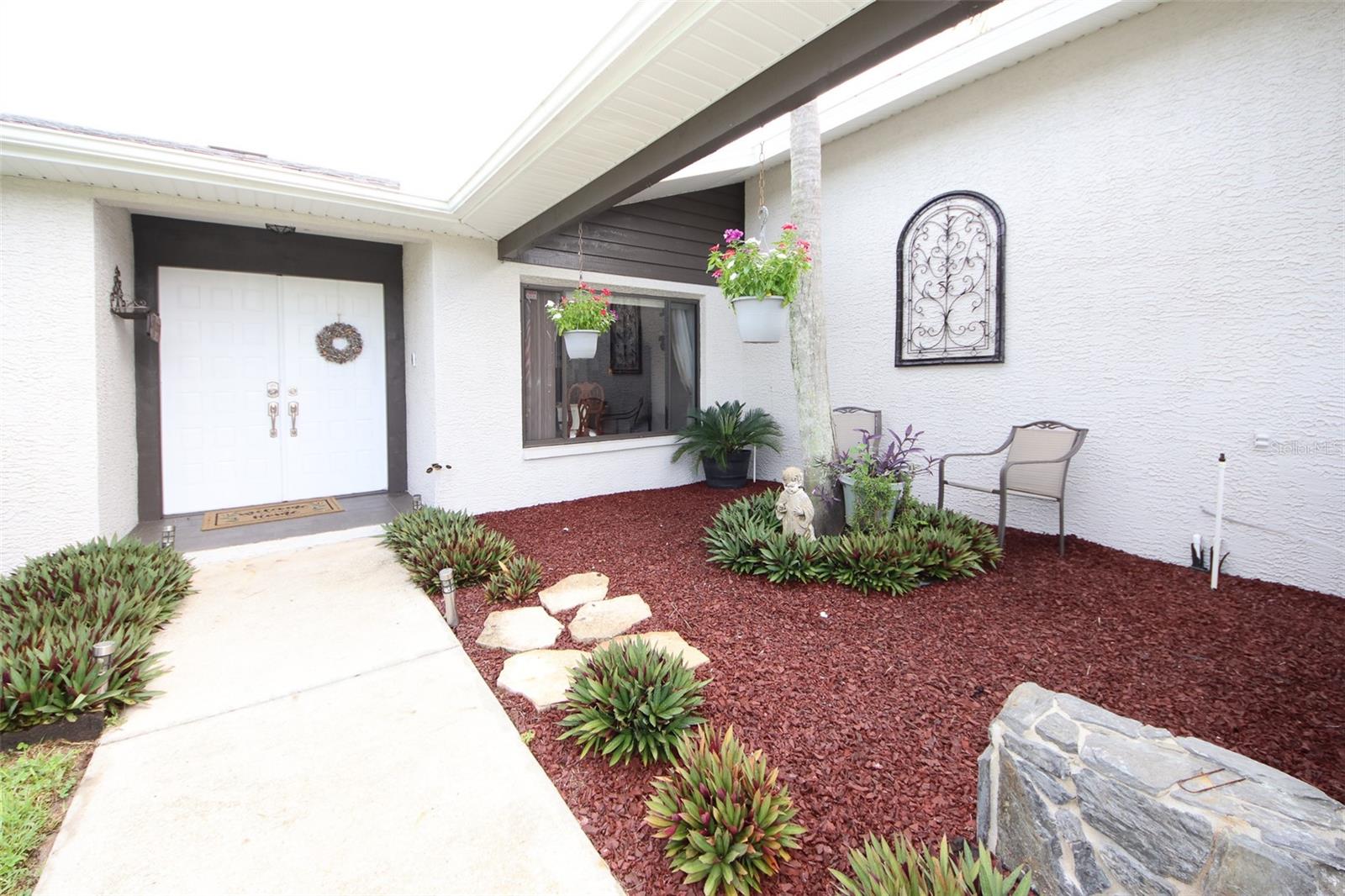 Double door entryway