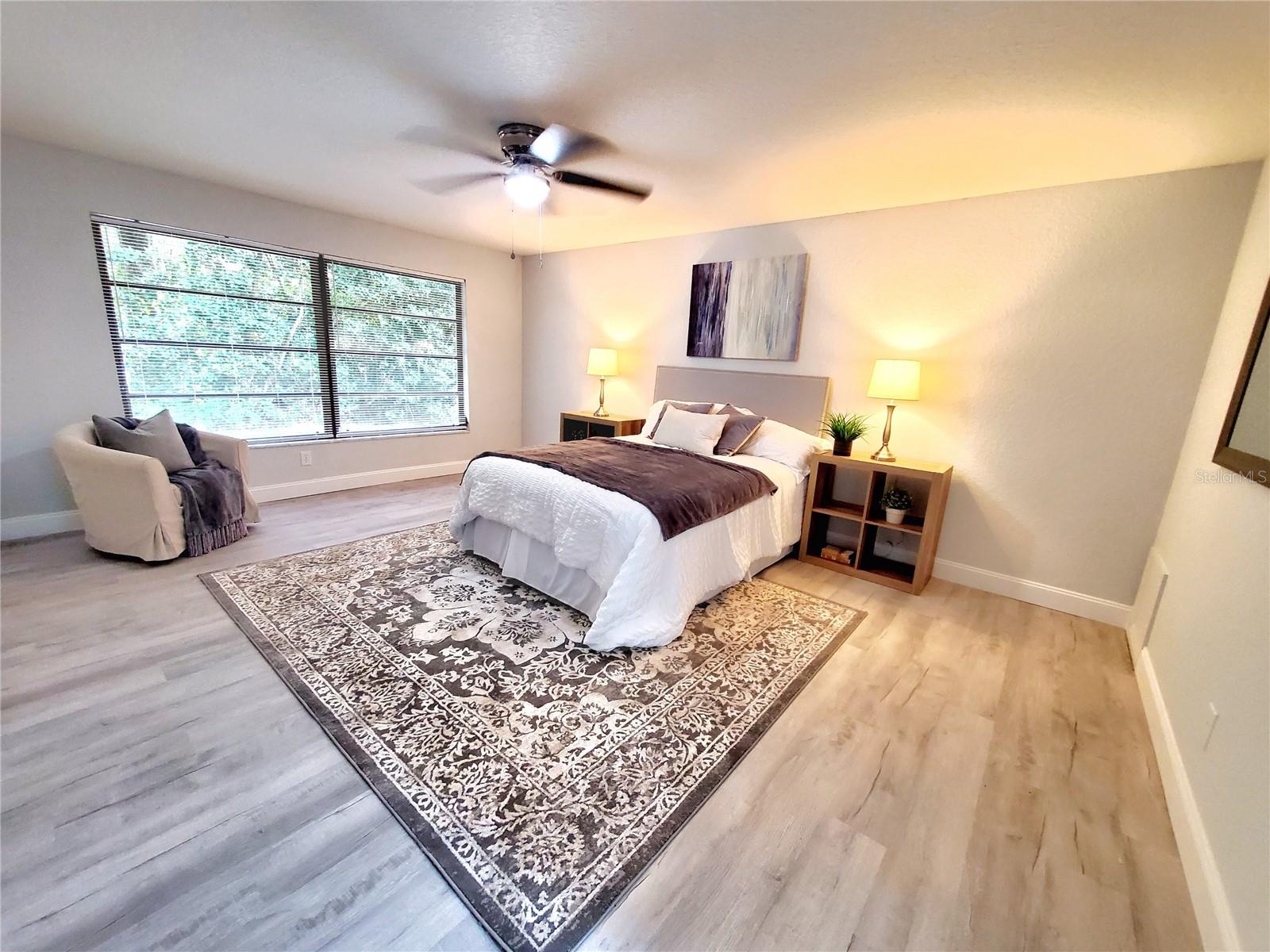 SPACIOUS MASTER BEDROOM