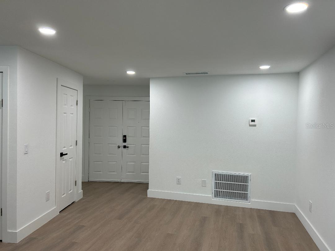 Enter into family room. Recessed lights everywhere!