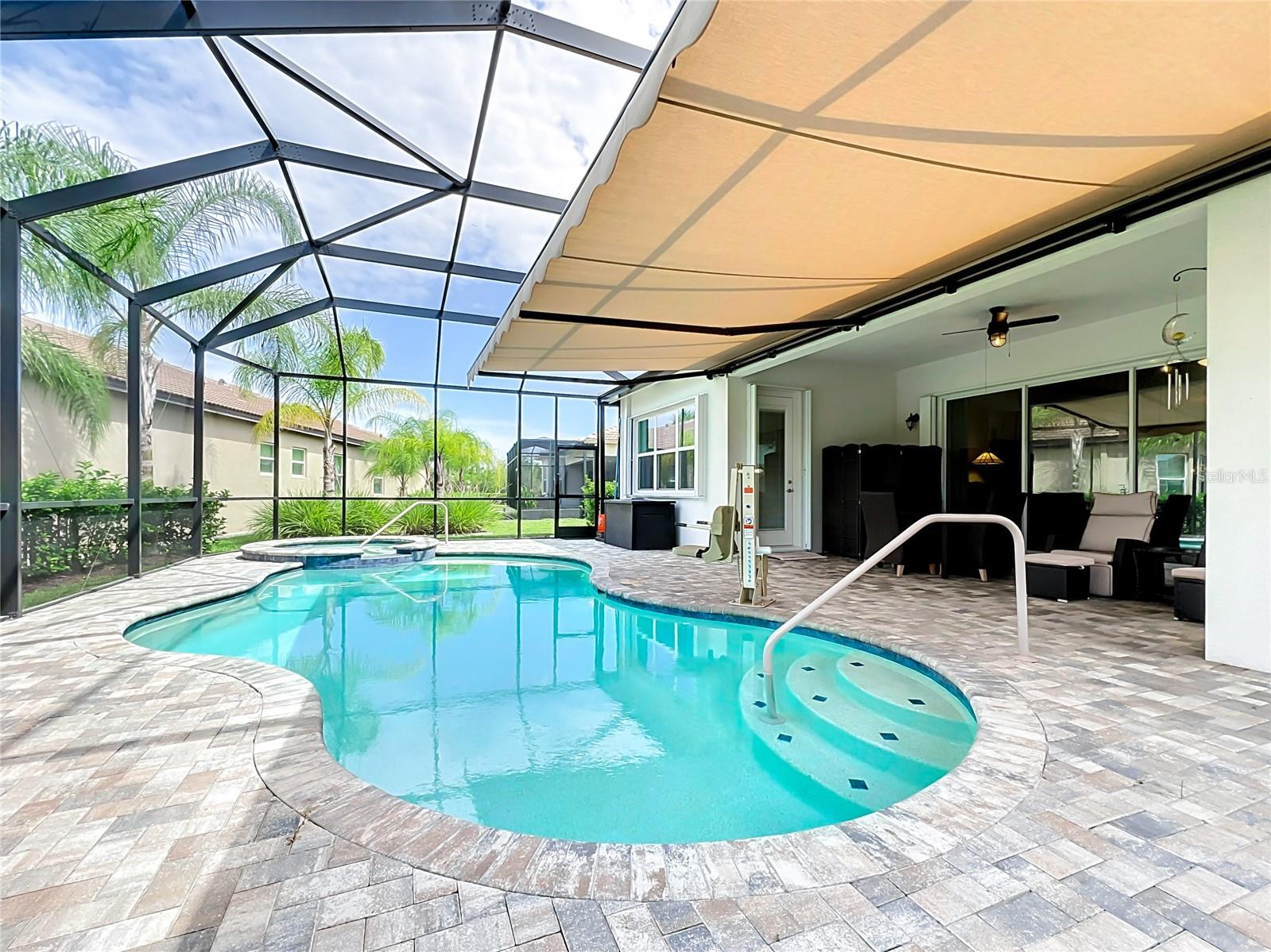 Pool/Patio with Retractable Awning