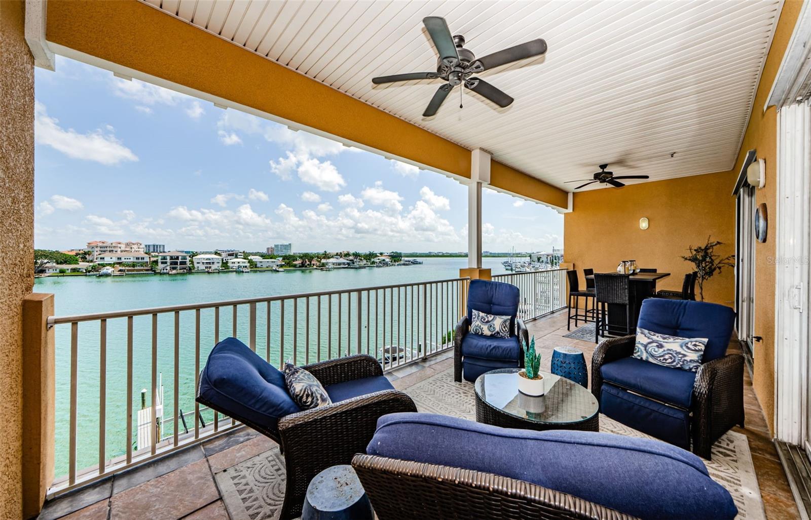 30' Balcony provides additional living space! Have your morning coffee or dinner with beautiful water views every day!