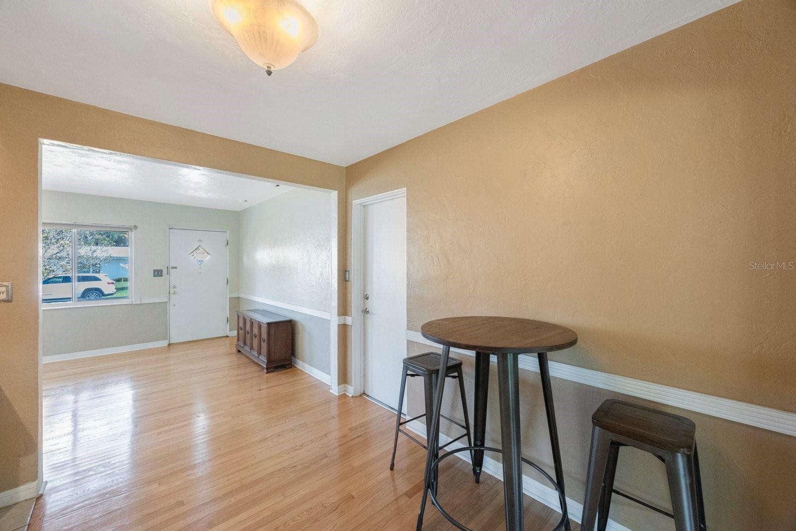 Dining area off the kitchen