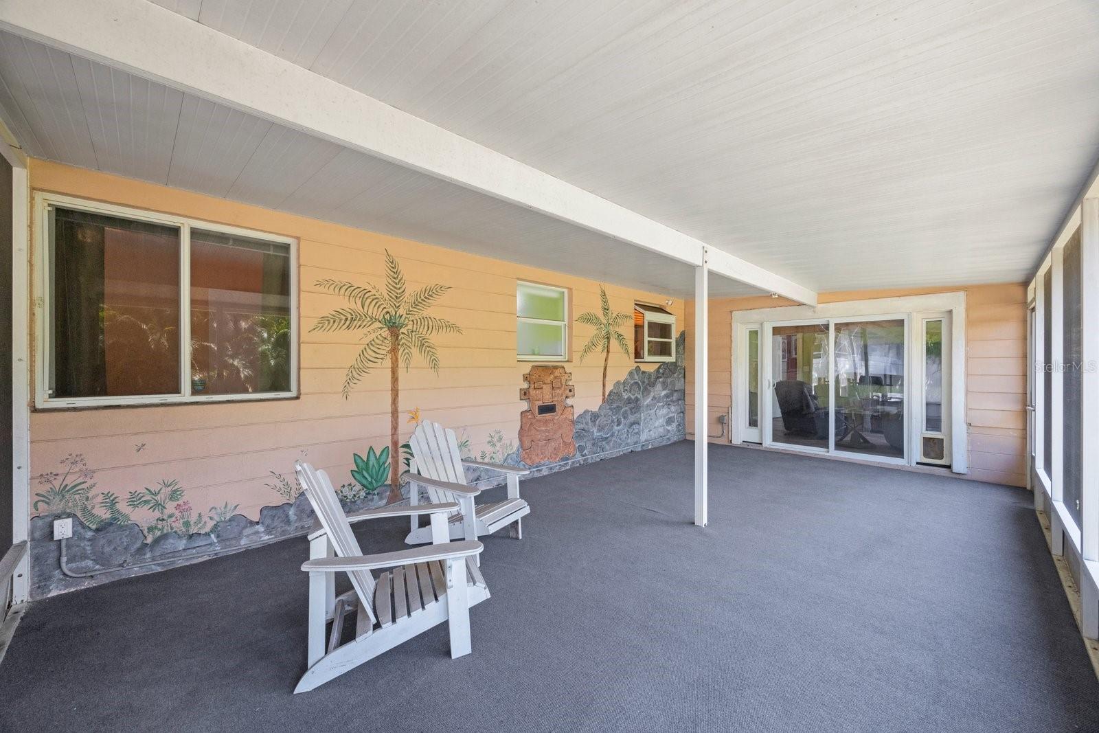 Large screened in covered patio