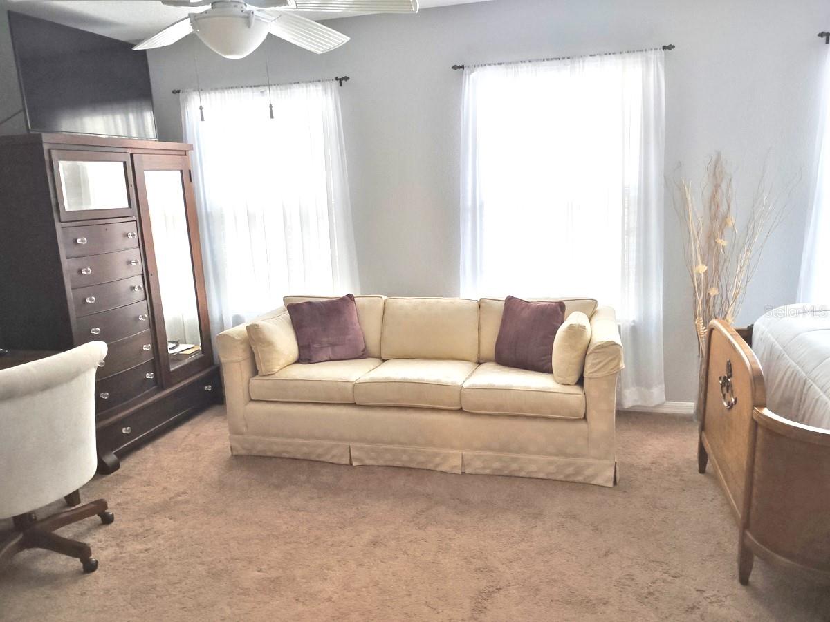 Master Bedroom Sitting Area