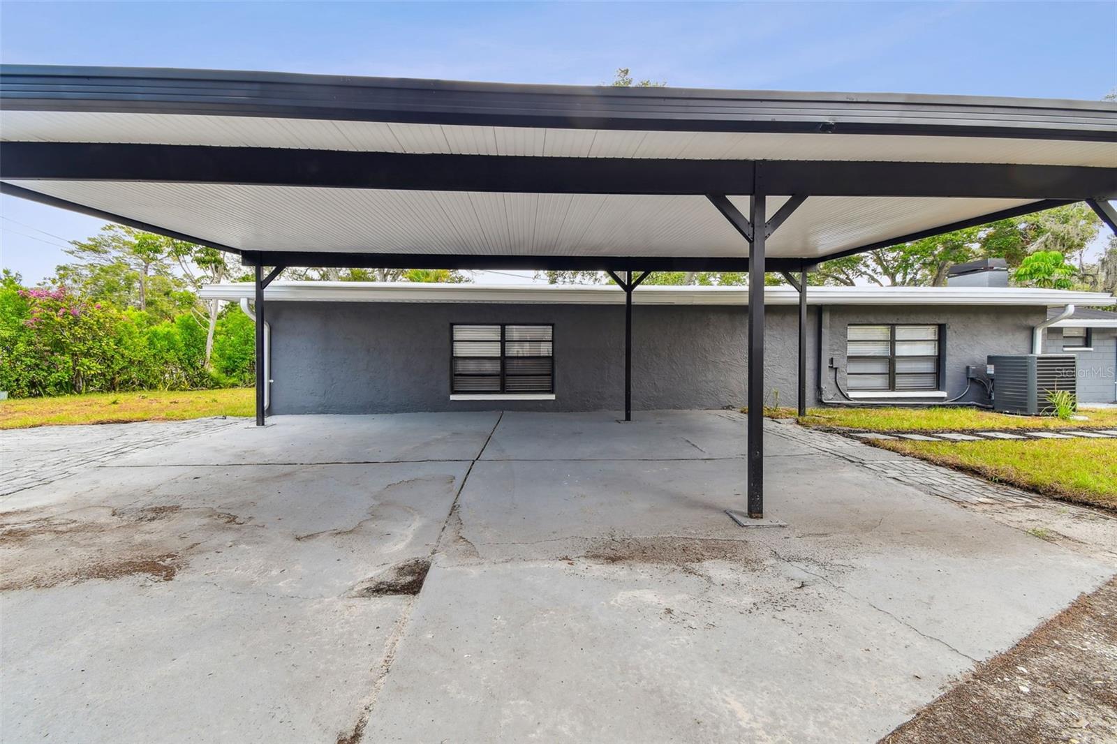 Carport