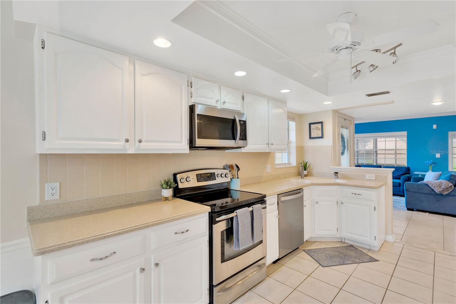 Kitchen that is Open to Living Room ~ Ideal for entertaining.