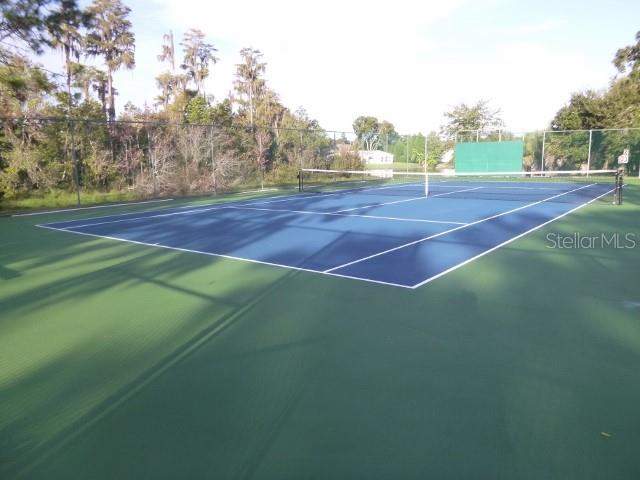 tennis courts