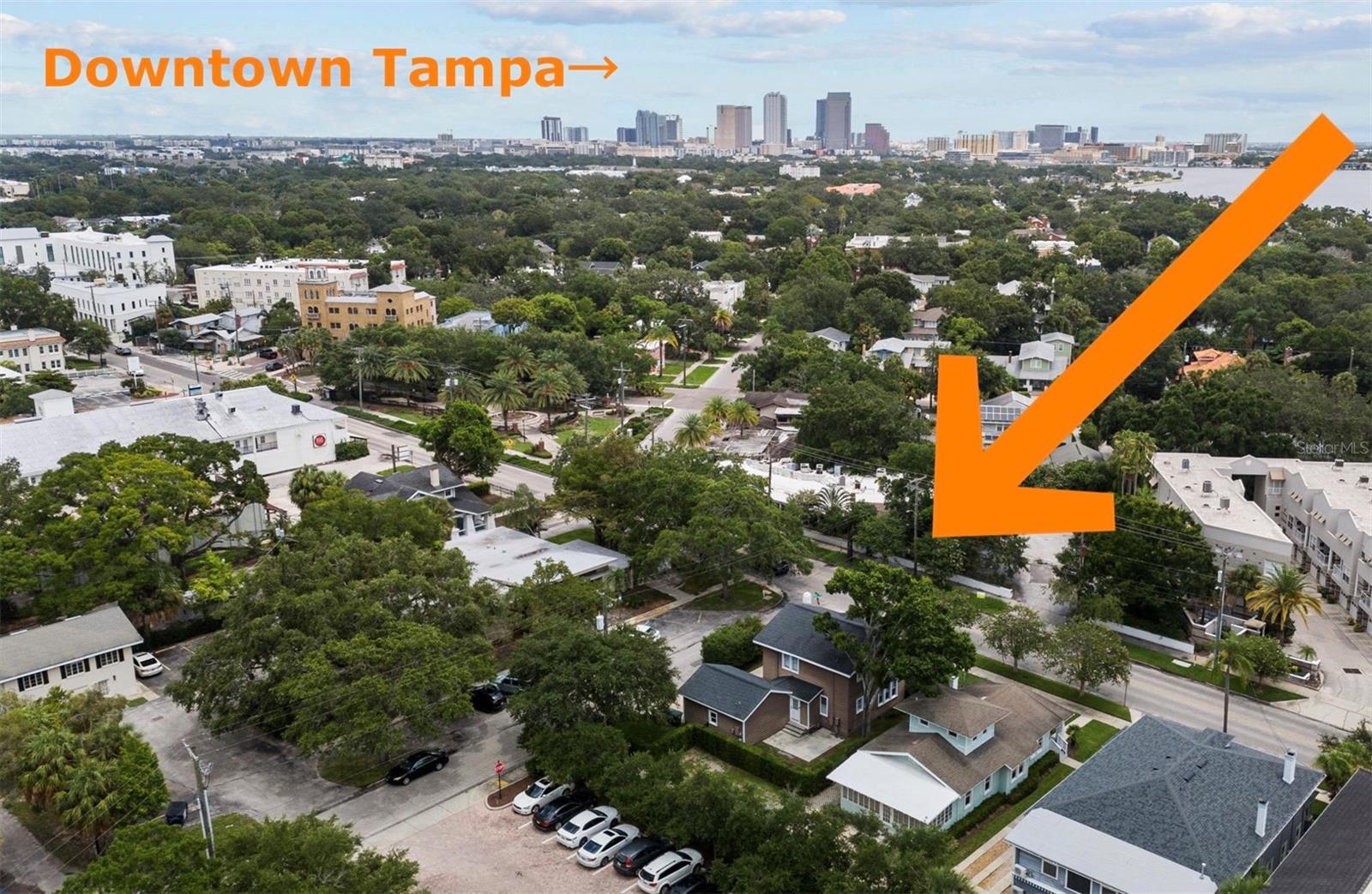 Approx 2.4 Miles to Downtown Tampa/Water Street