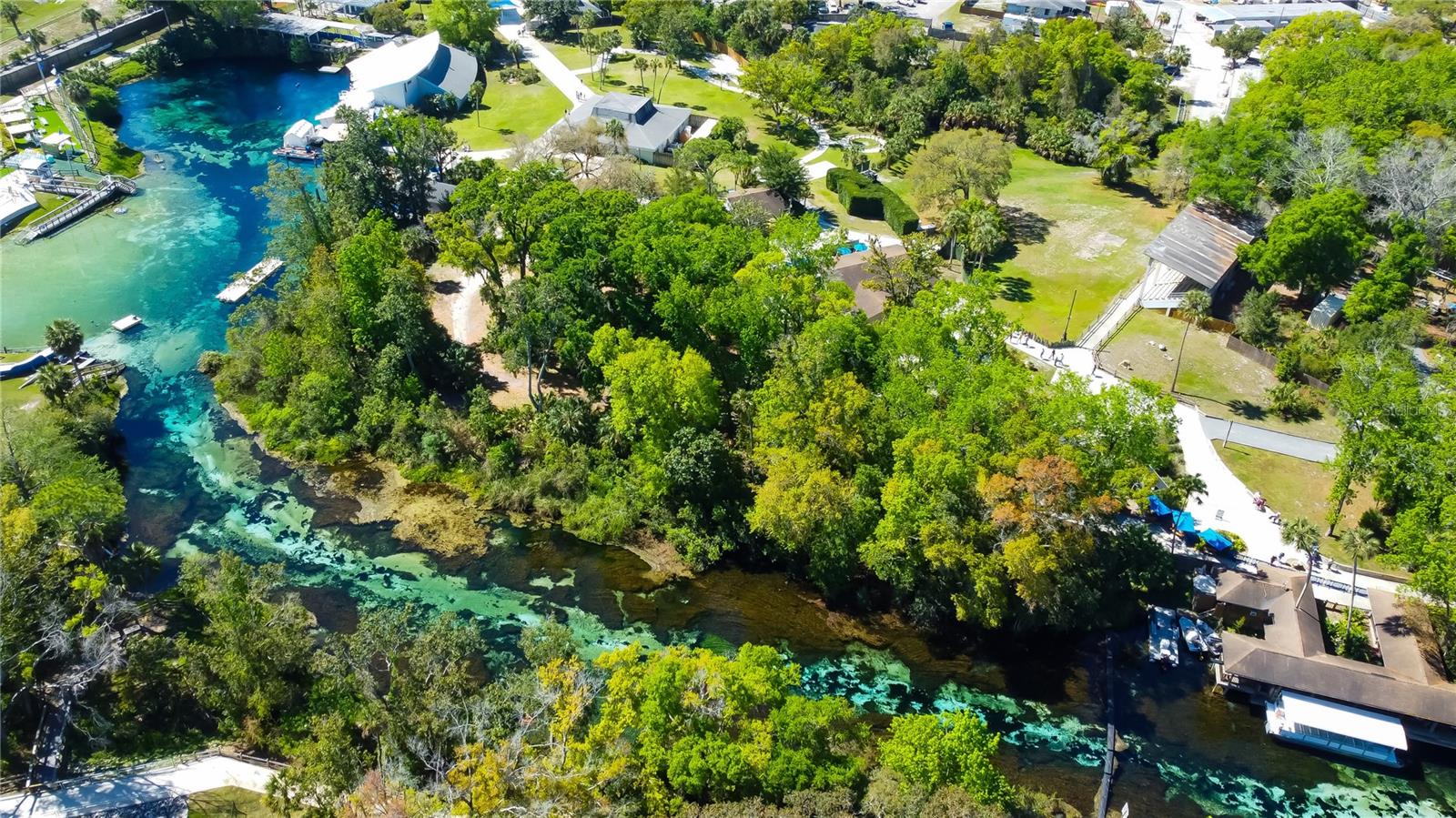 Weeki Wachee Spring-4 Miles away