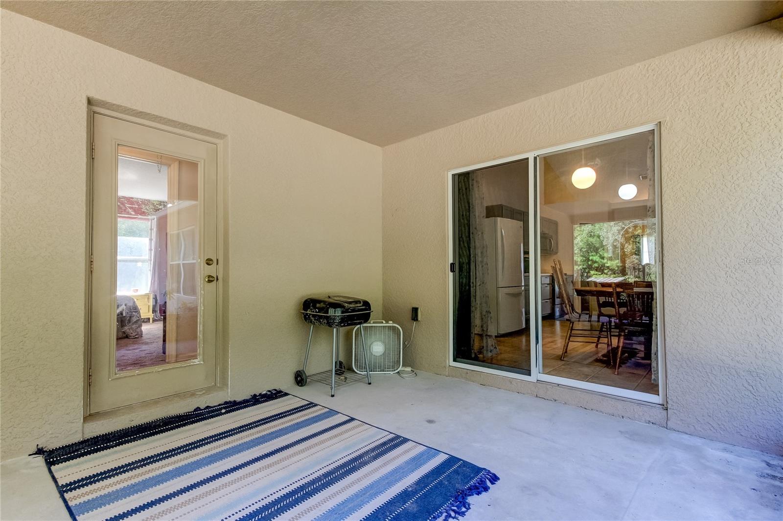 Screened Patio