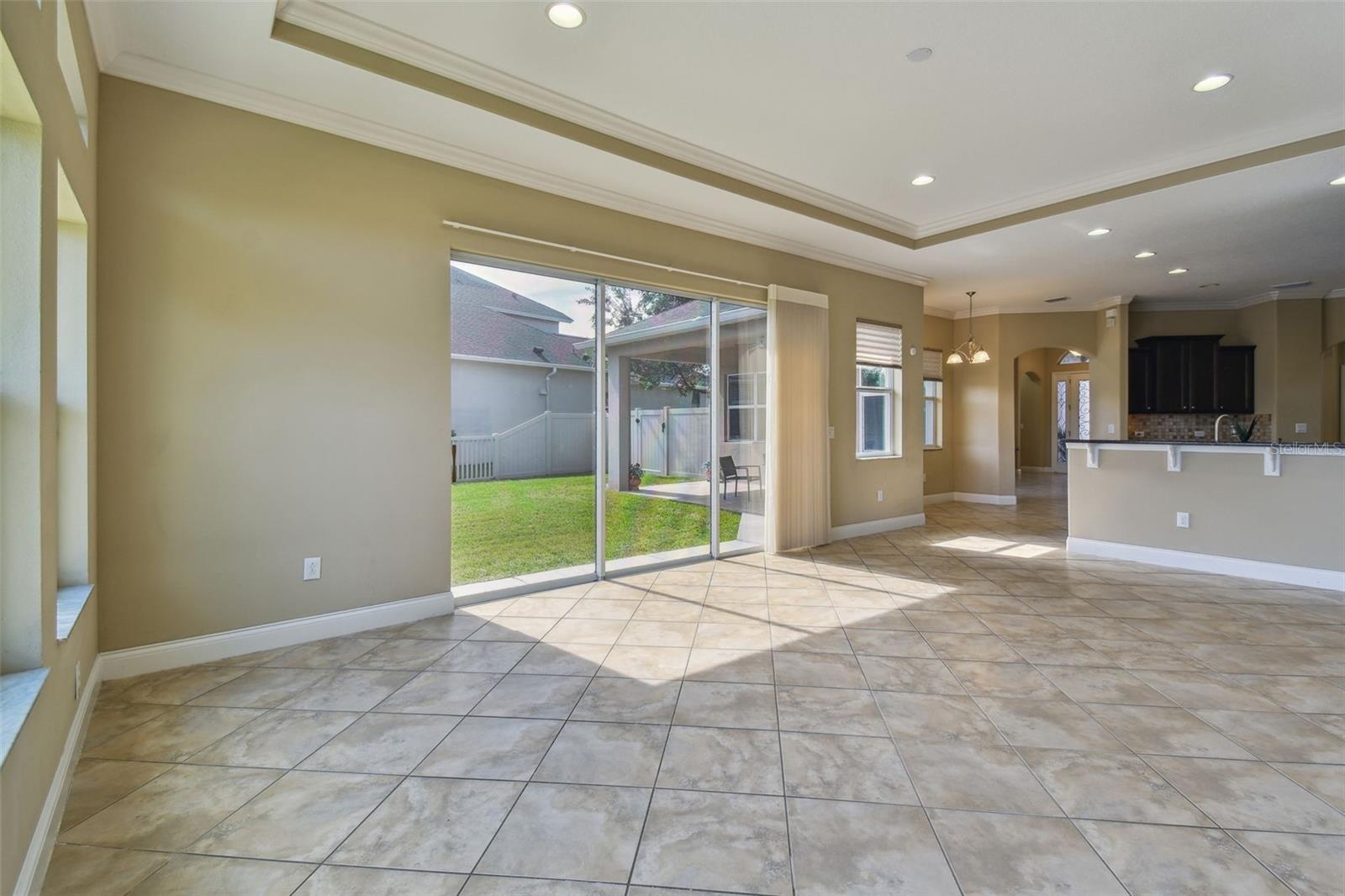 Bright family room and eat-in kitchen counter