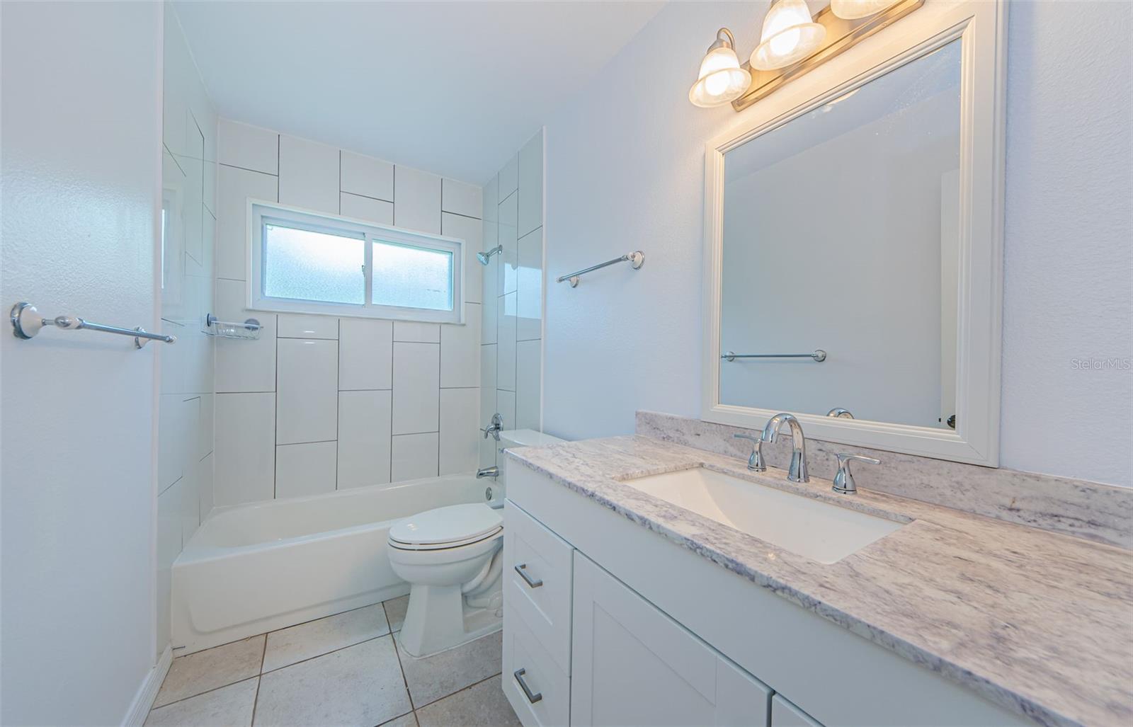 Amazing Second Bathroom, Newly Remodeled!!