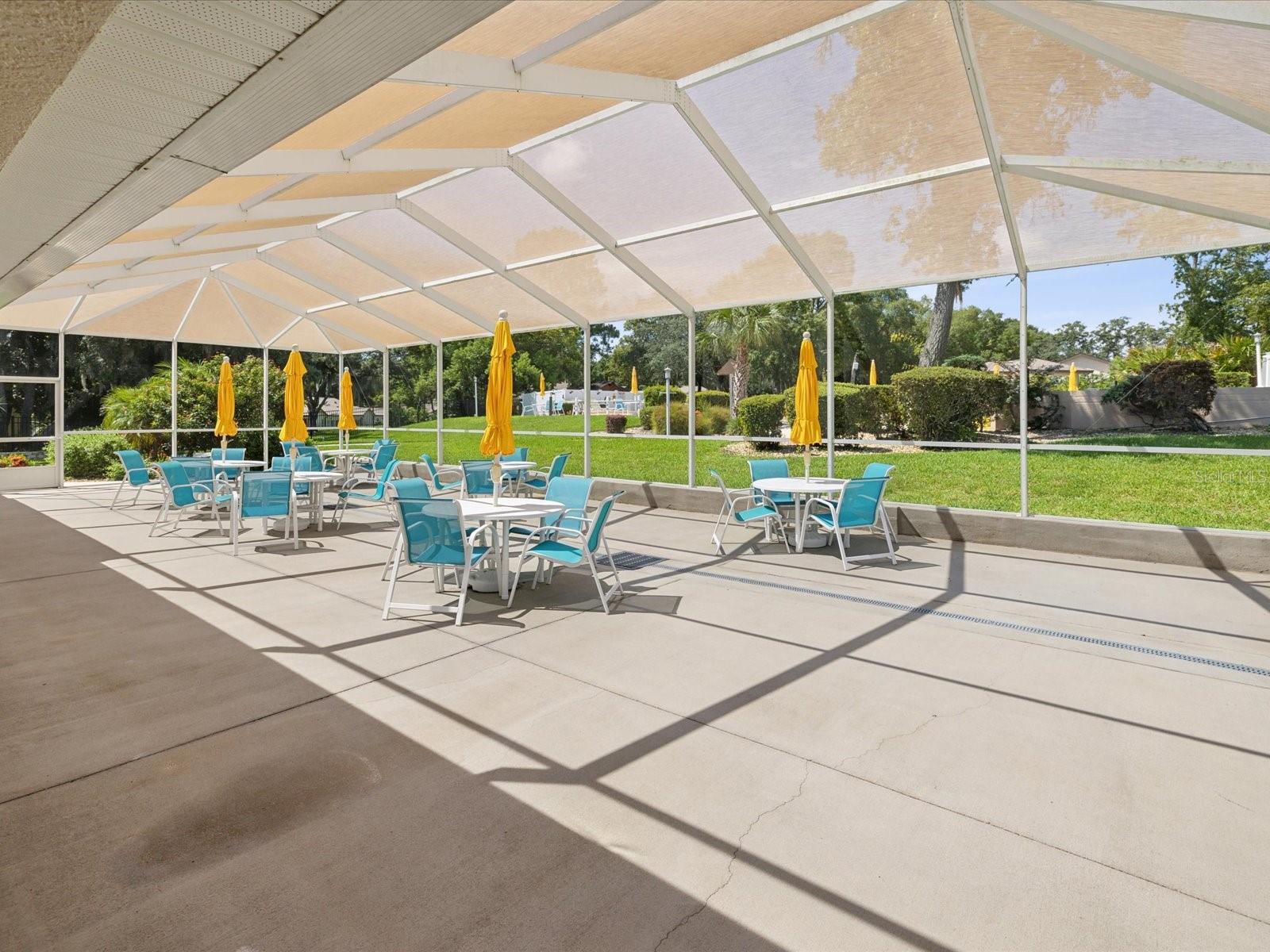 LARGE SCREENED AREA NEAR POOL DECK