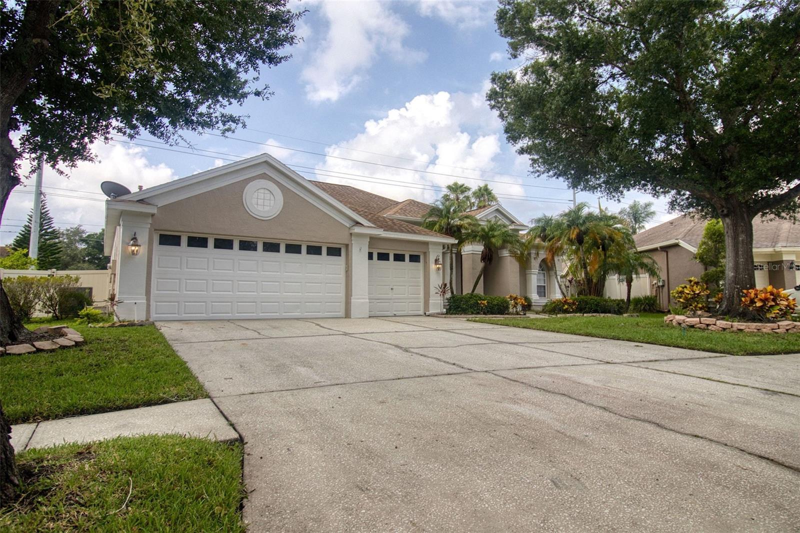 3-Car Garage