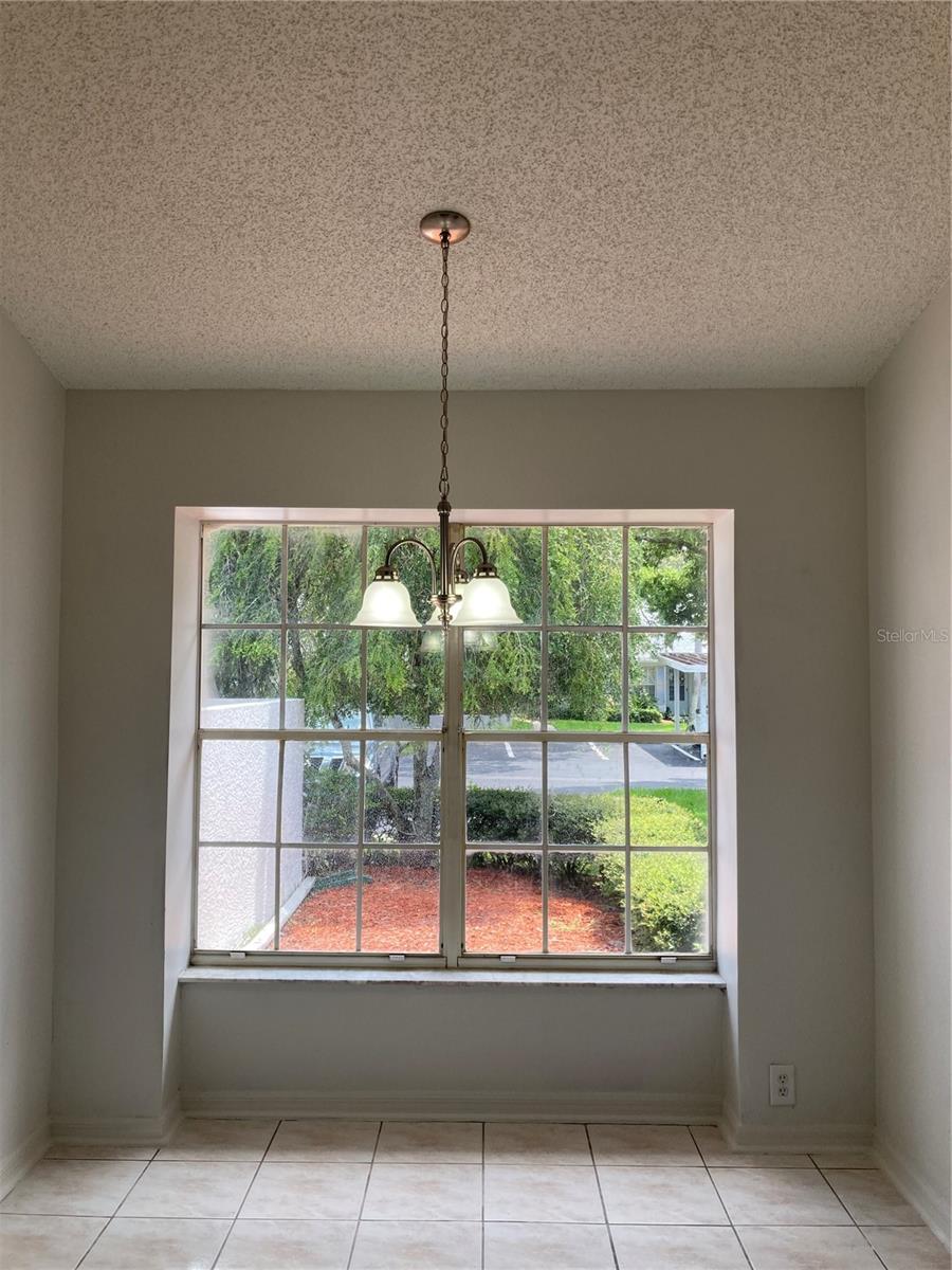 Kitchen dining area