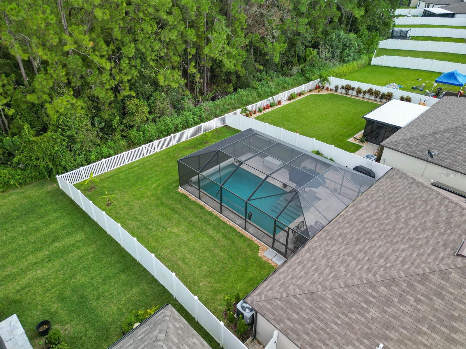 AERIAL VIEW OF YOUR INCREDIBLE WOOODED BACKYARD