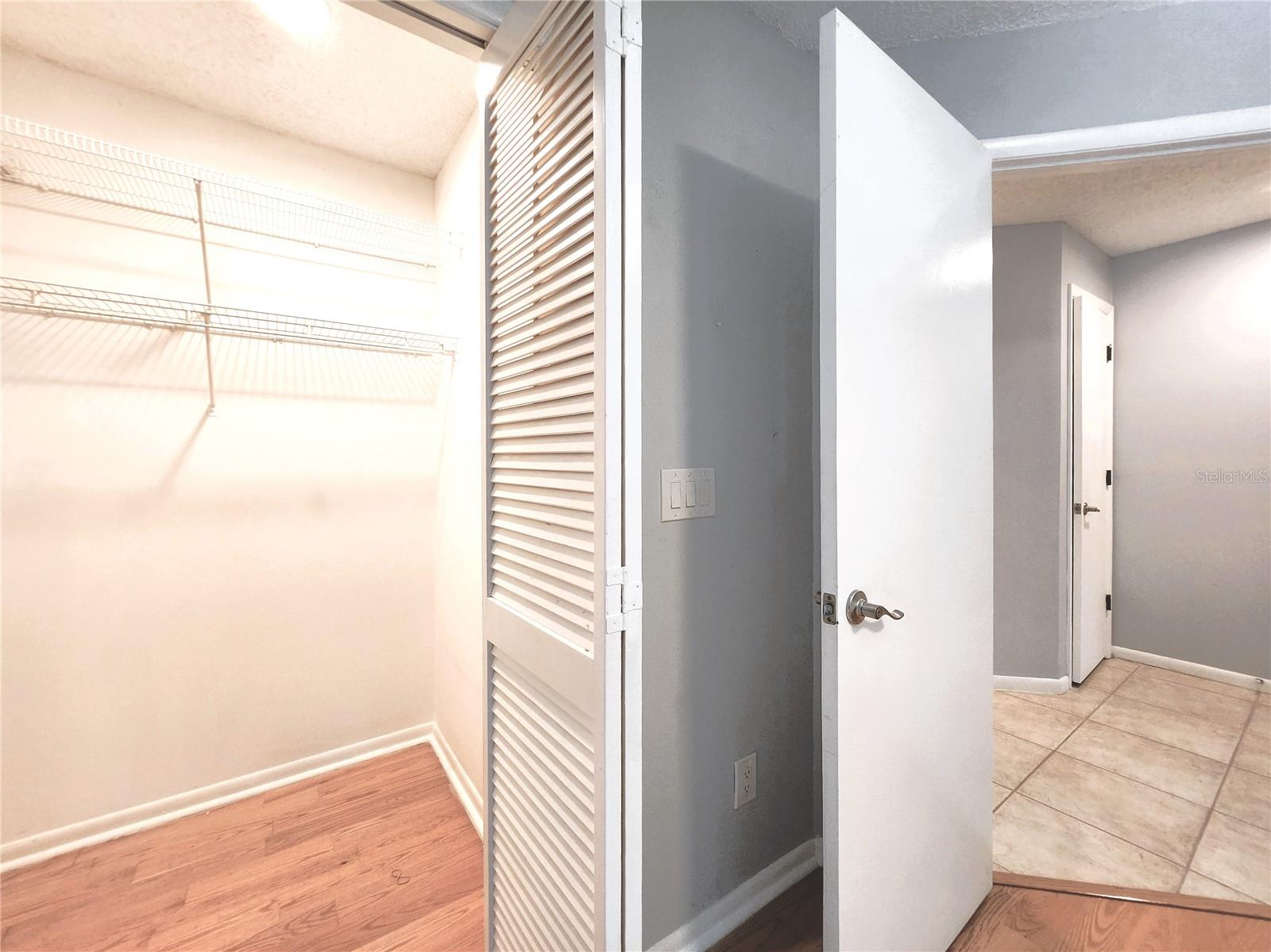 Guest bedroom #5 walk-in closet