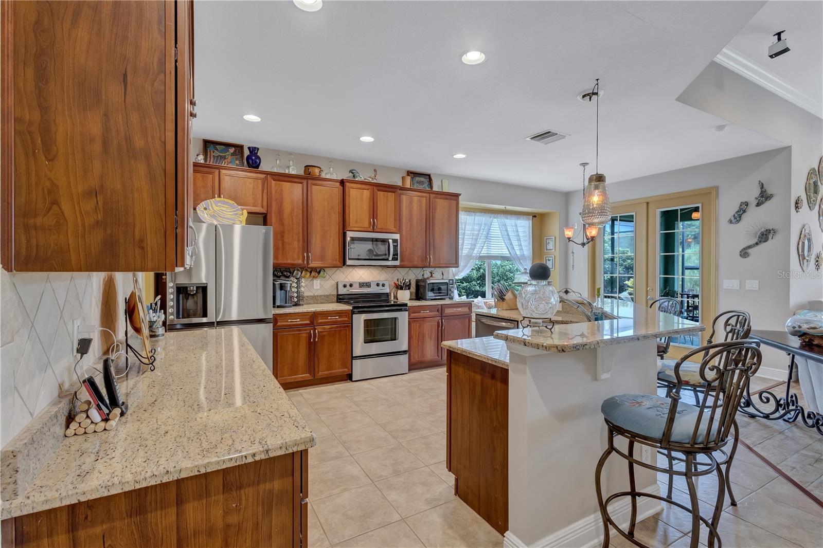 Open kitchen with breakfast bar