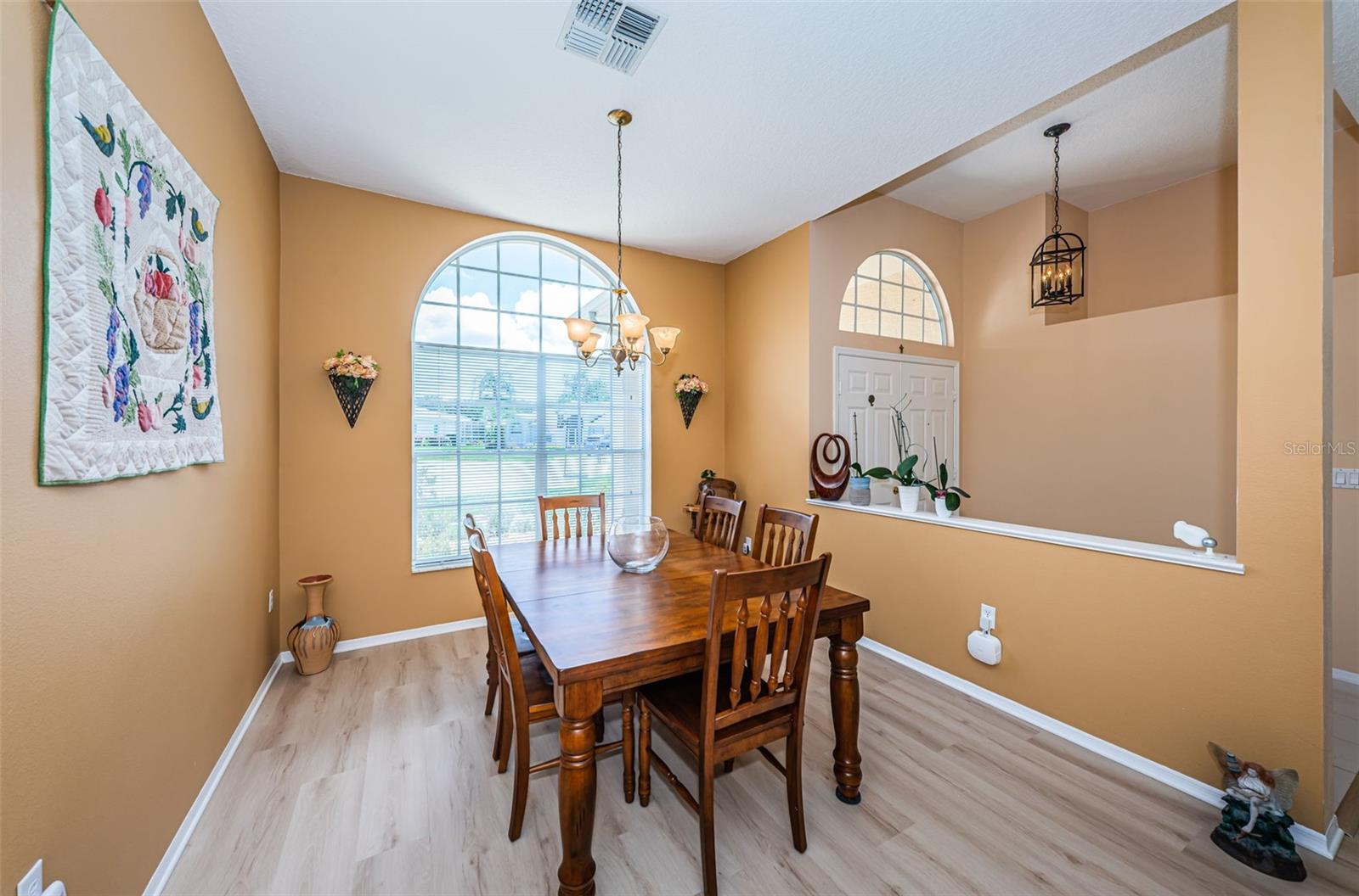 Formal Dining Room - new LVP flooring