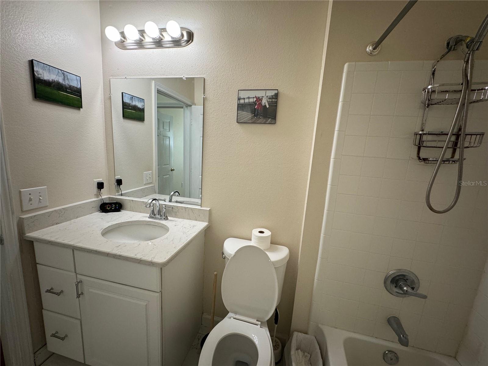 2nd Bathroom