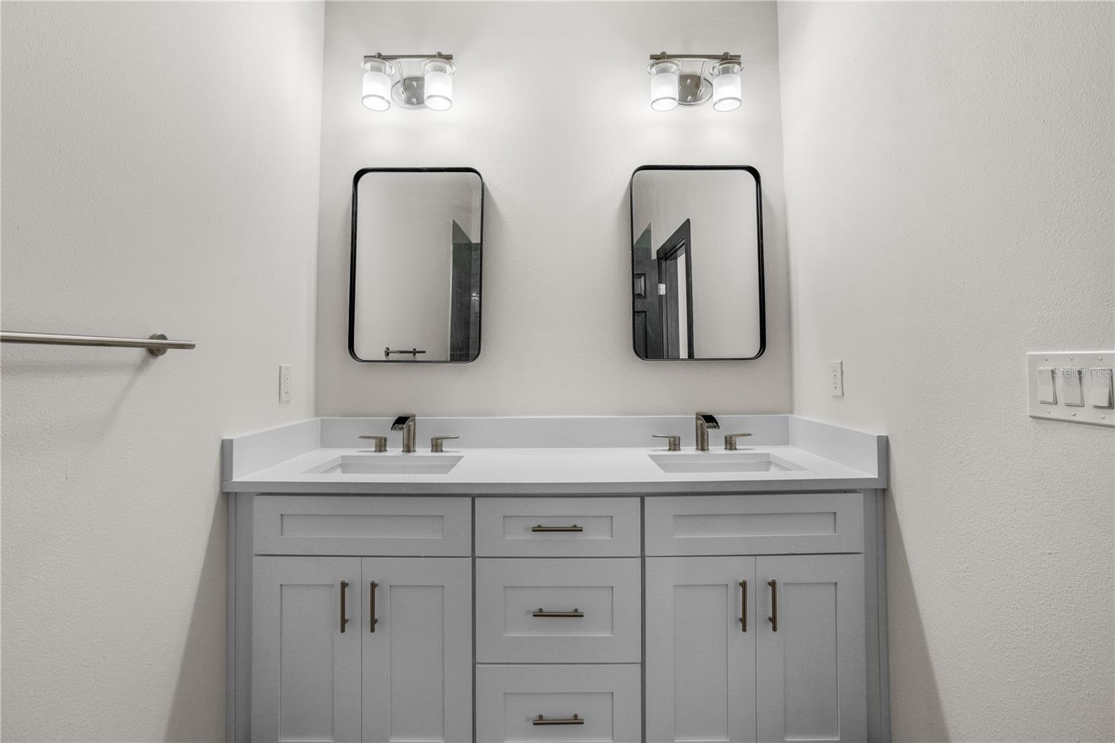 Bathroom #2 - Second Master Suite - Vanity