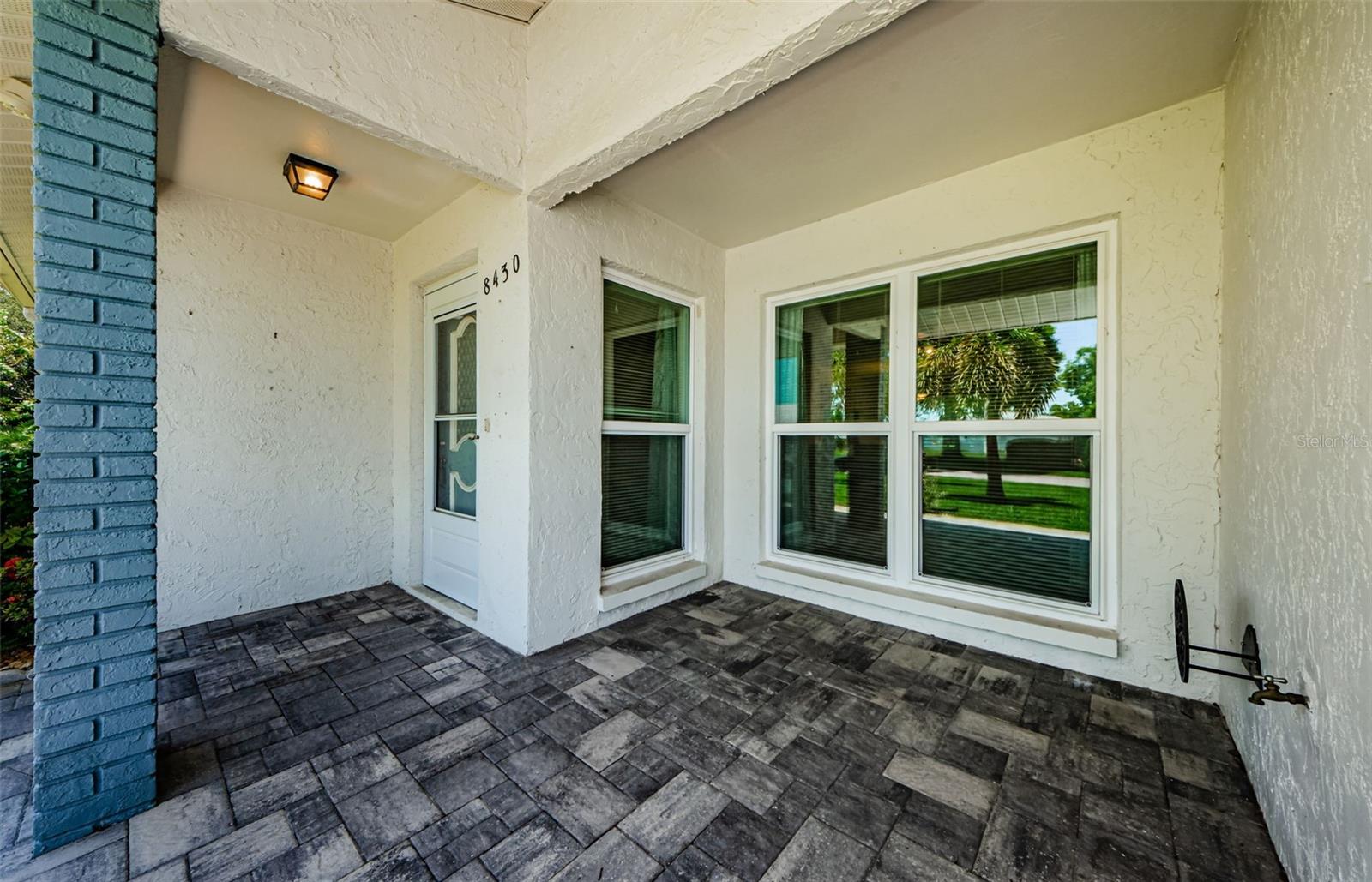 Front porch area