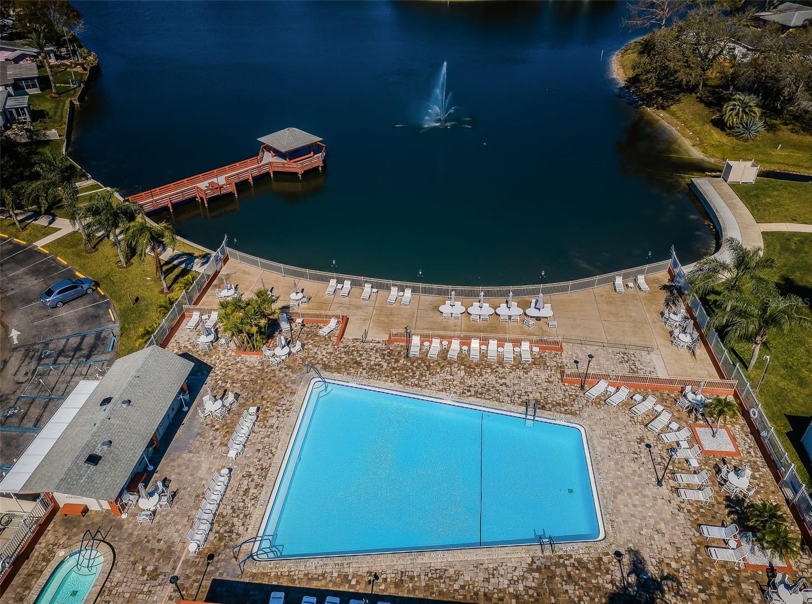 Timber Oaks Clubhouse Pool