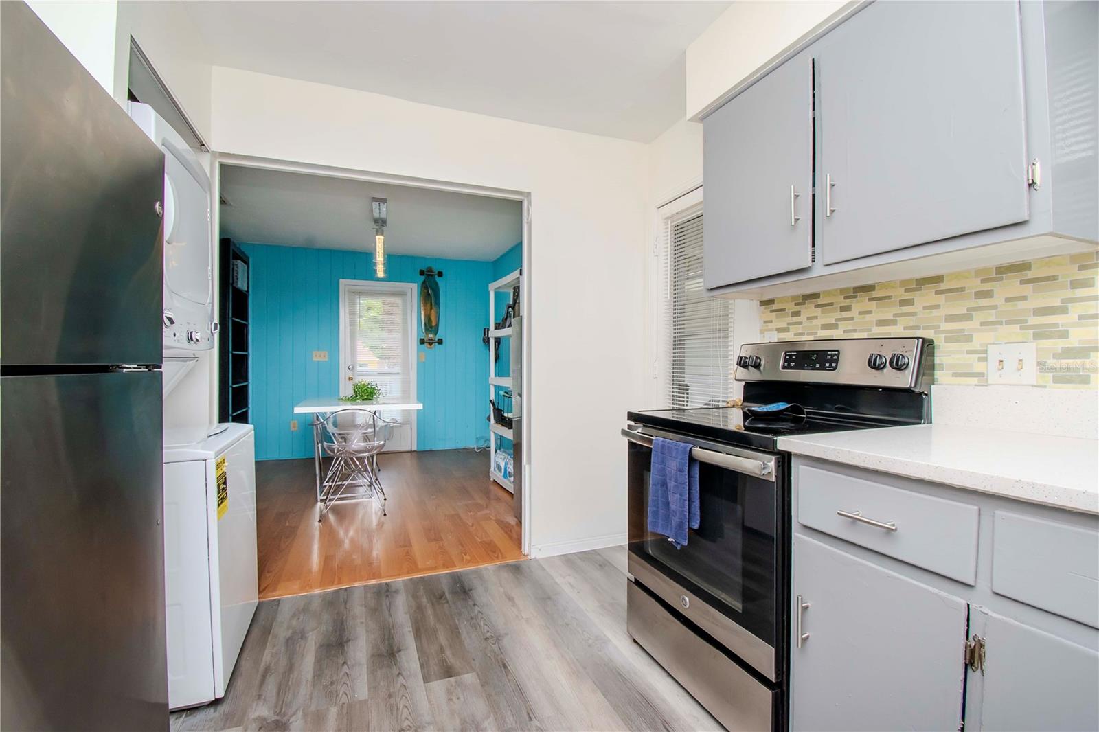 Updated kitchen area.  Brand new quartz installed last week.