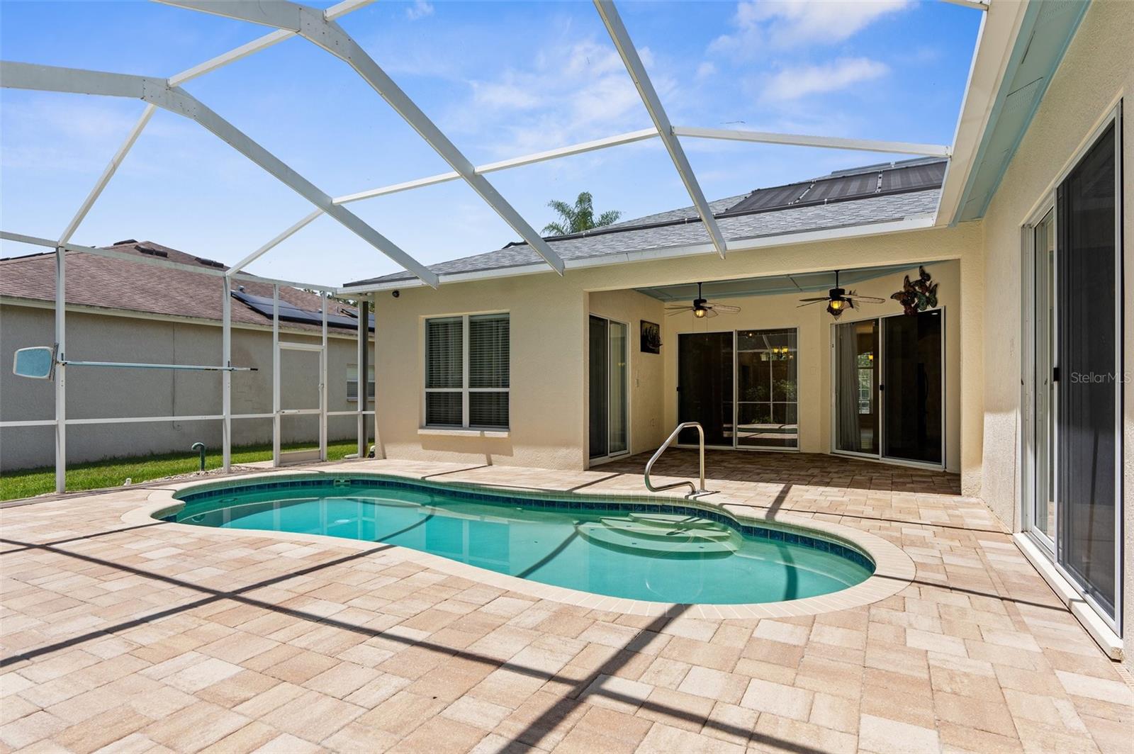 Large Paver Screened Patio