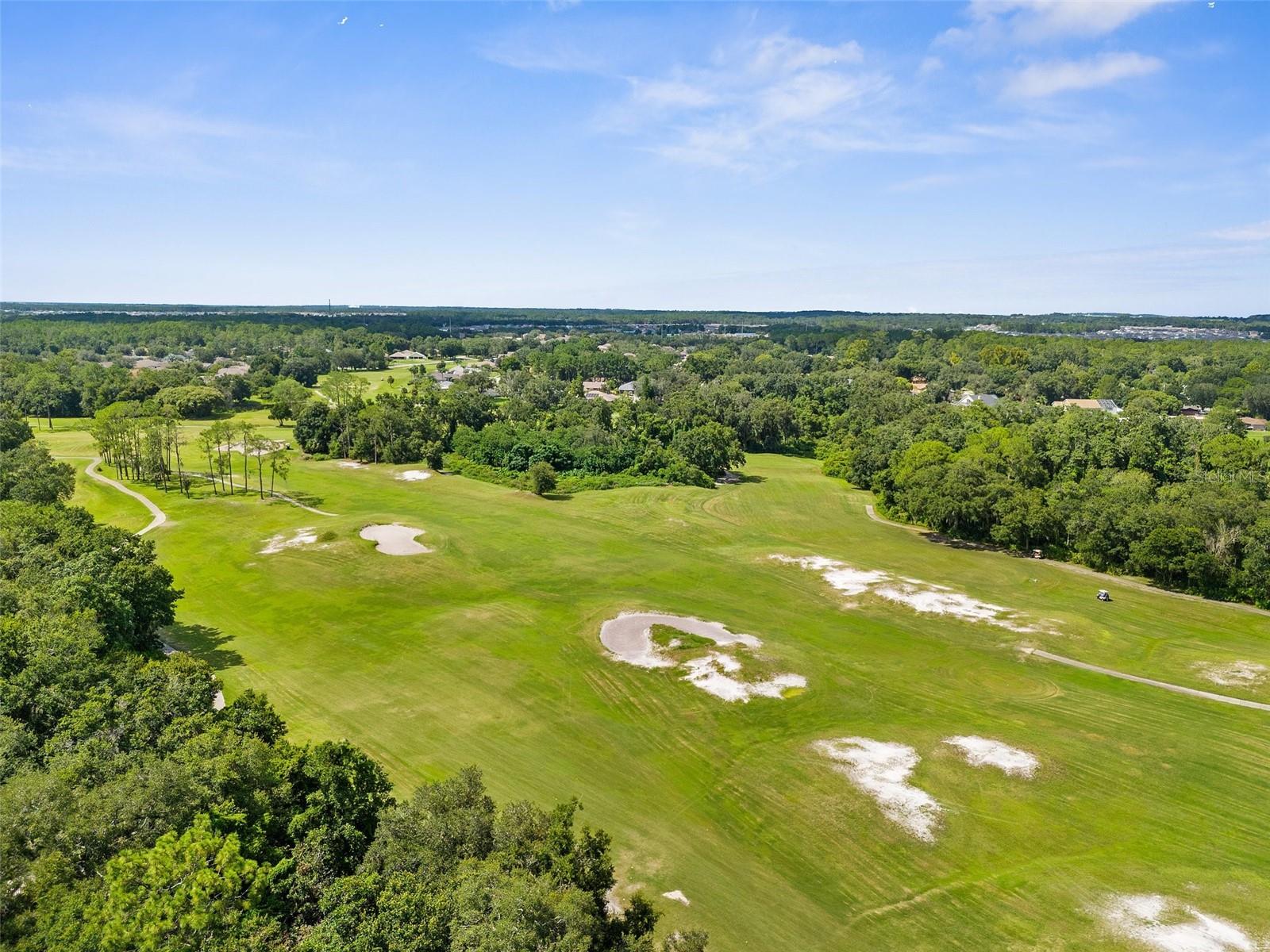 Links of Lake Bernadette Golf Course