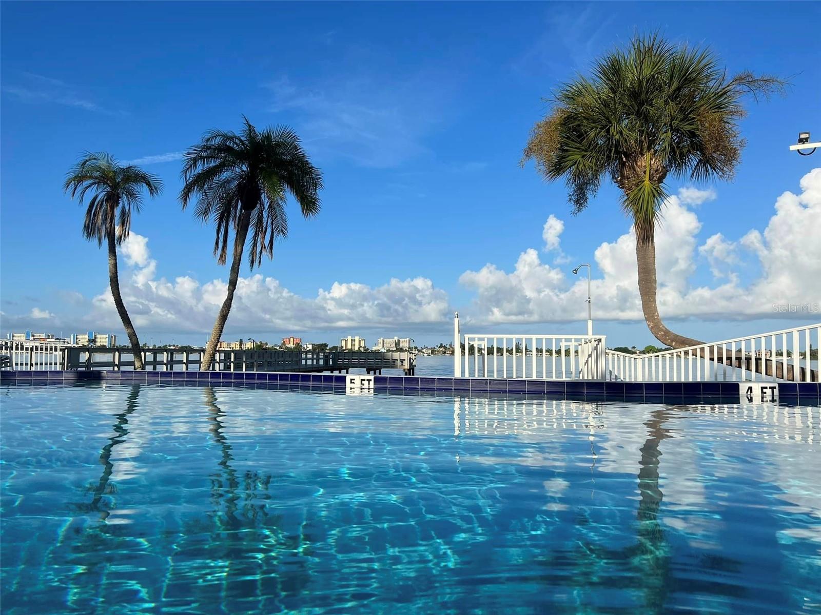 BEACH POOL VIEW