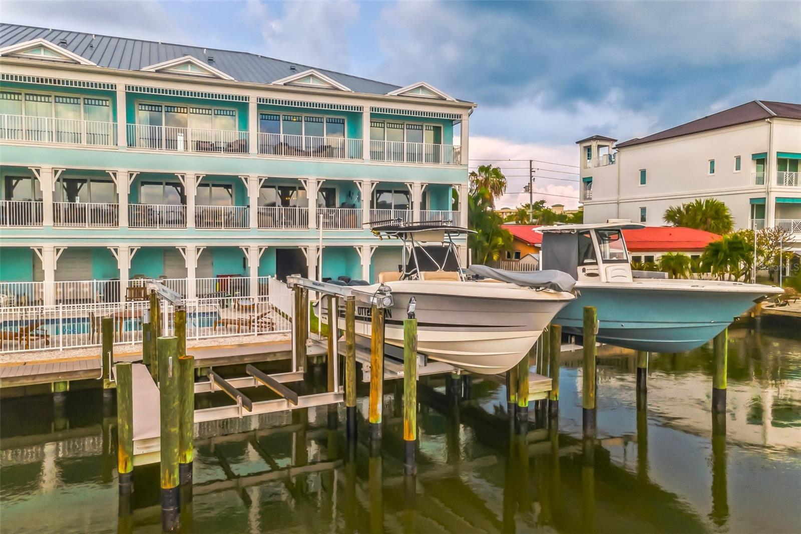 Take your boat out to the beach; minutes to John's Pass.