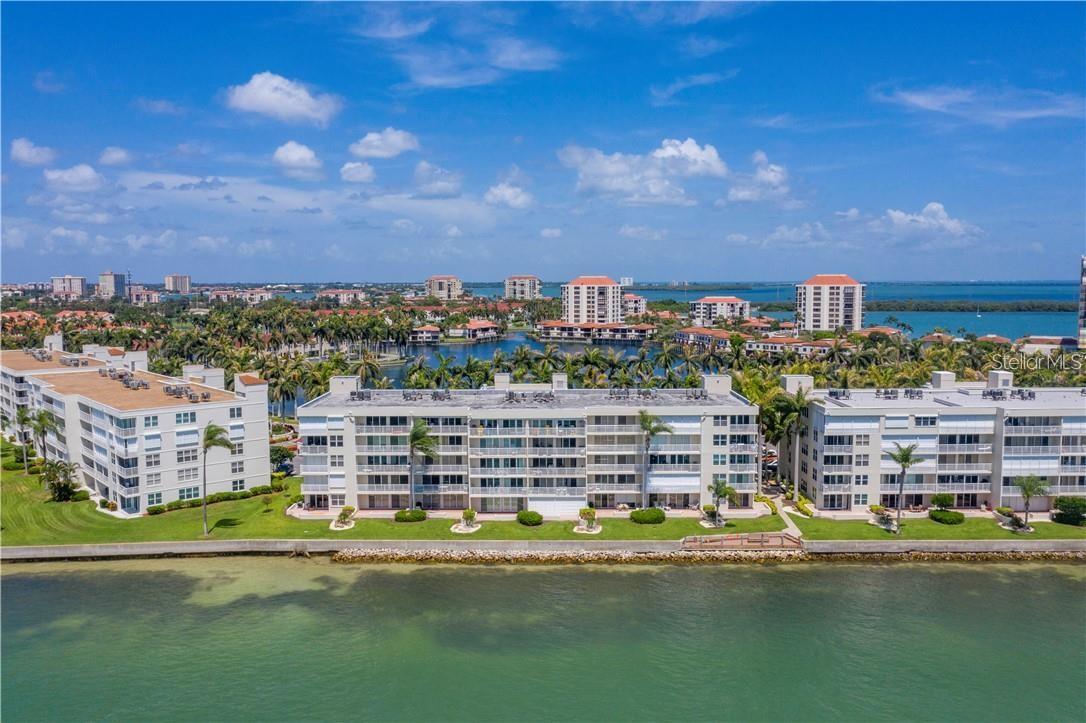 Water View of Bahia