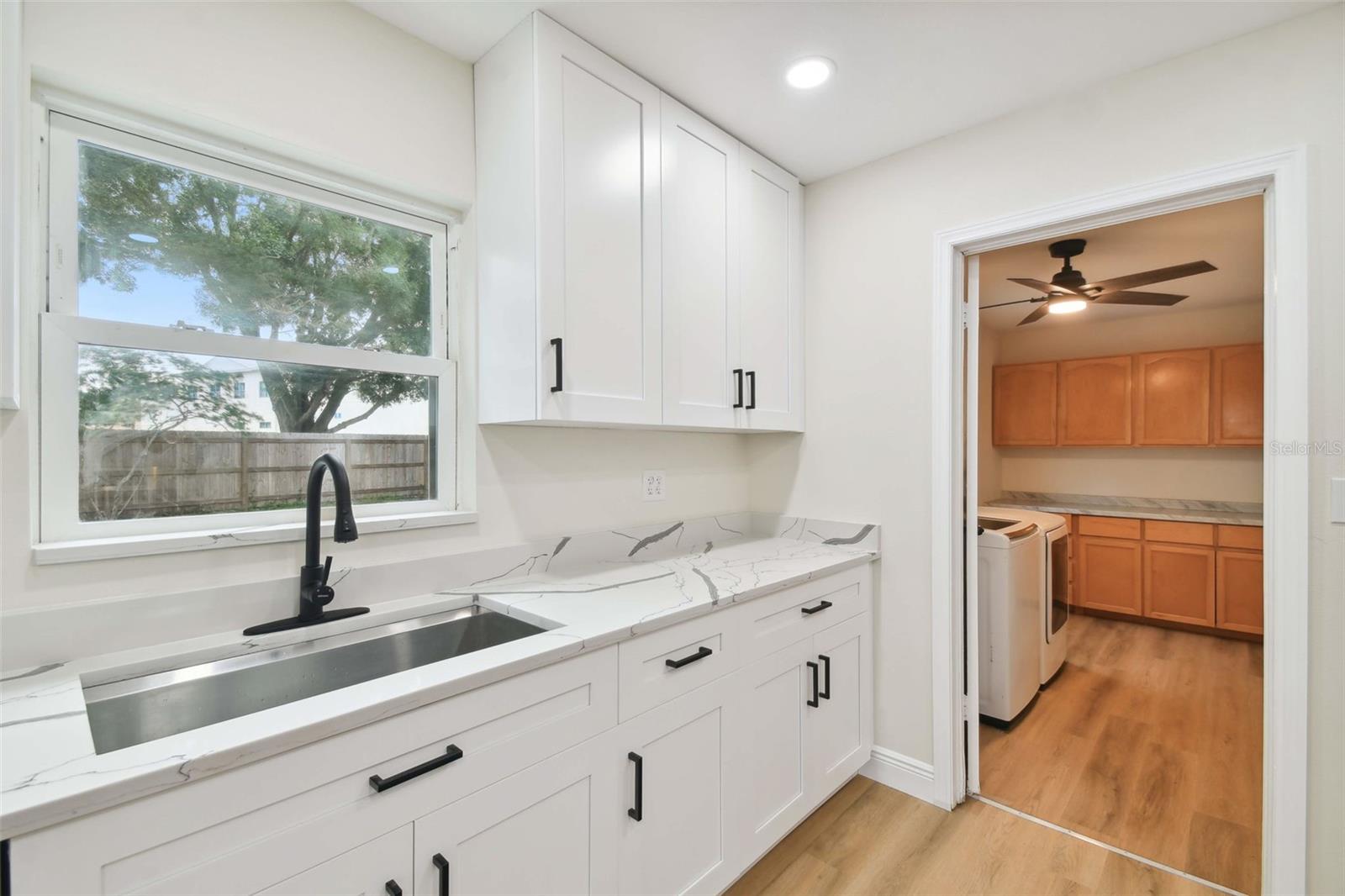 Kitchen/laundry room