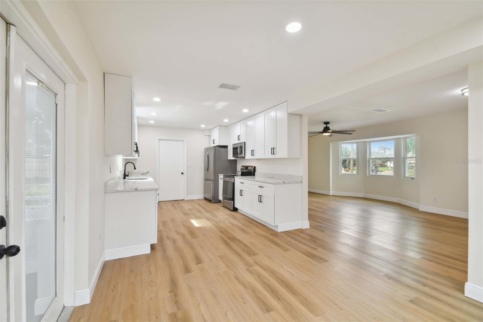 Kitchen/ Family room