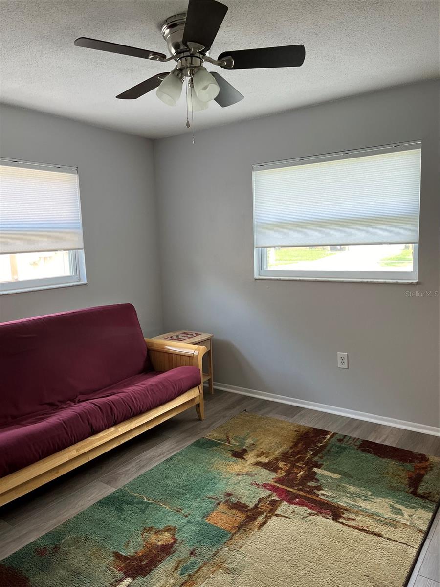 Guest bedroom