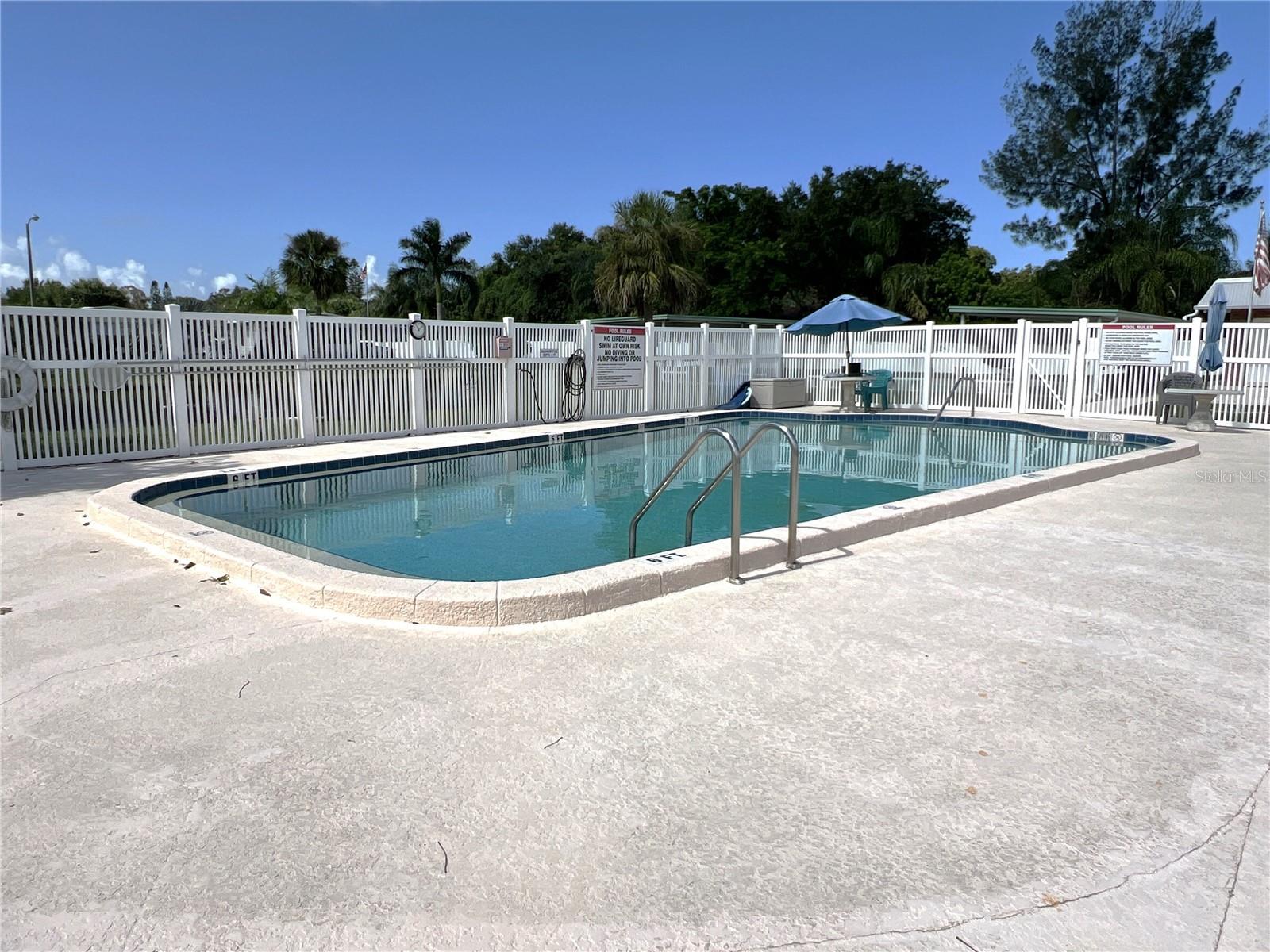 Community pool